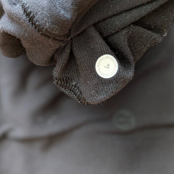 Lululemon Ready To Rulu Pant - Sz 4 - Picture 4 of 4